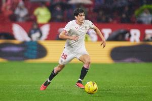 佩杜拉：那不勒斯可能以1500万欧总价签下塞维利亚后卫胡安卢