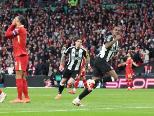 记者：考虑到纽卡回应迅速且明确，利物浦暂不会第二次报价伊萨克